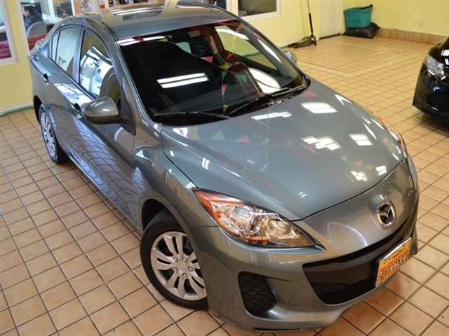 2013 Mazda Mazda3 i SV 4dr Sedan 5A